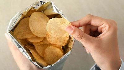 Diets rich in ultra-processed foods linked to higher risk of early death, new study warns