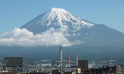 Student rescued from Mount Fuji twice in one week