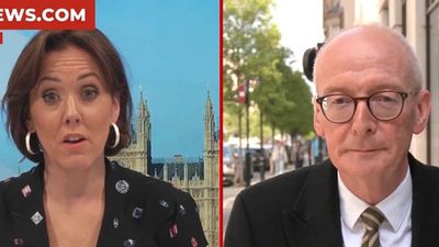 Labour Bosses Scramble to Defend Starmer as Gender Row Explodes After Court Ruling