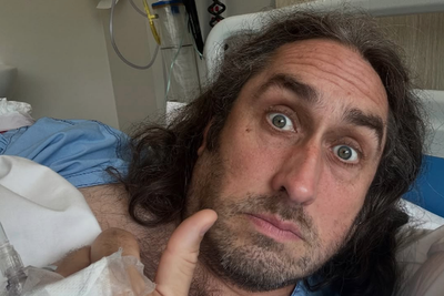 Comedian Ross Noble forced to reschedule shows after kidney infection