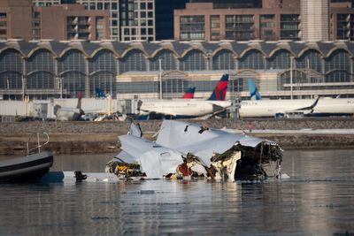 Report into Black Hawk helicopter and American Airlines crash reveals fatal mistakes before collision