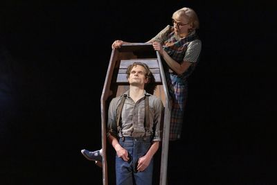 Broadway's Andrew Durand, who plays a corpse in 'Dead Outlaw,' reveals the secret to stillness