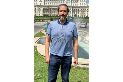 Lawyers file legal complaint over the detention of an Egyptian poet and activist in the UAE