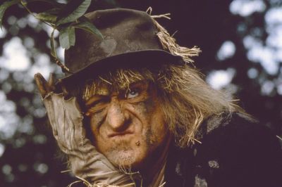 Classic children's TV show Worzel Gummidge given trigger warning