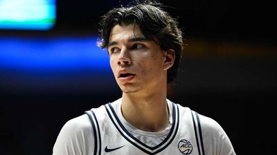 Top Transfer Guard Andrej Stojakovic Commits to Illinois