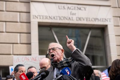 Rep. Connolly won’t seek reelection and will step down from Oversight panel perch - Roll Call