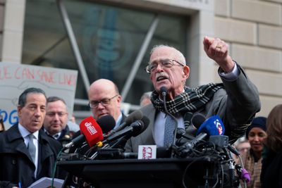 Connolly retiring after sidelining AOC