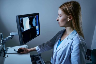 Call for male health workers to be allowed to examine women’s breasts