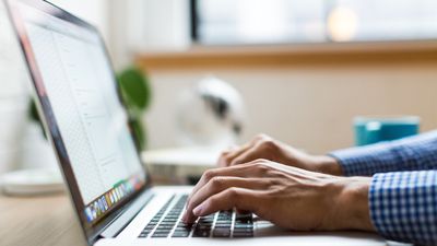 Criminals are pretending to be Microsoft, Google, and Apple in phishing attacks