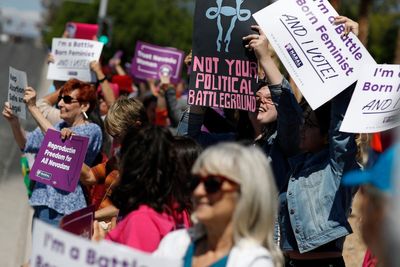 Judge pauses old Nevada law requiring parental notification for minors to get abortion