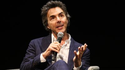 Stranger Things director Shawn Levy says the Netflix show taught him to "keep his mouth shut" and avoid spoiling his Star Wars movie