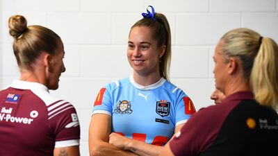 No captaincy, no problem as Apps gears up for Origin