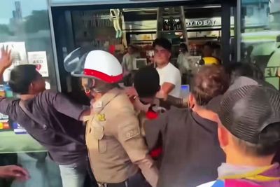Foreigners fined B15,000 after attacking Thai rider in Pattaya