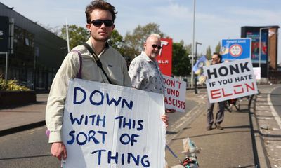 I went to a Tesla protest this weekend – here’s what I learned