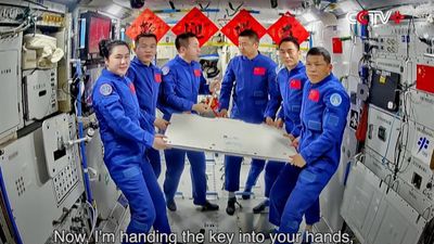 China's Shenzhou 20 astronauts take control of Tiangong space station (video)