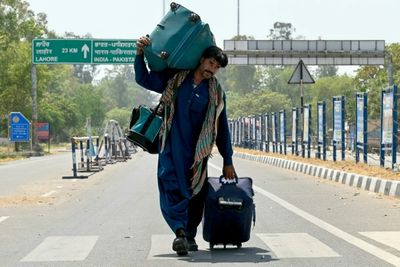 Kashmir Attack Unites Political Foes In India, Pakistan