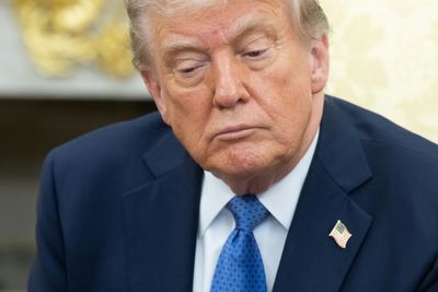 Trump Executive Order Seeks Higher Law Enforcement Pay, Accountability In 'Demonization' Of Officers