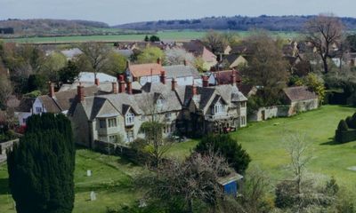 Where Dragons Live review – reflections on family life in an extraordinary setting