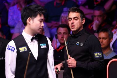 Ronnie O’Sullivan v Si Jiahui LIVE: World Snooker Championship updates as ‘The Rocket’ leads quarter-final