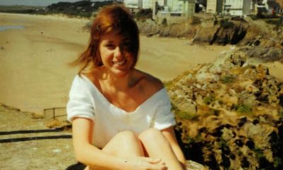 Coroner expresses concerns over NHS menopause care after death of teacher