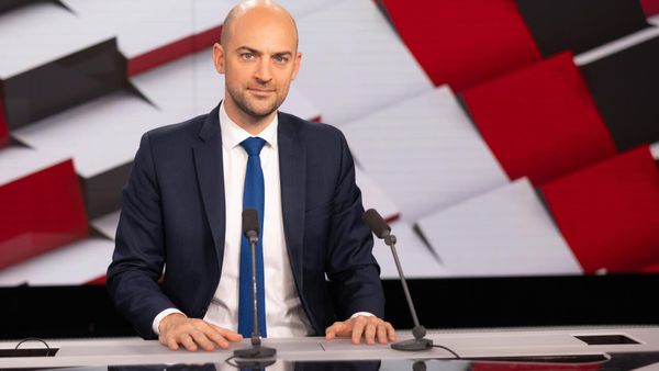 France warns of sanctions on Iran if nuclear deal not reached