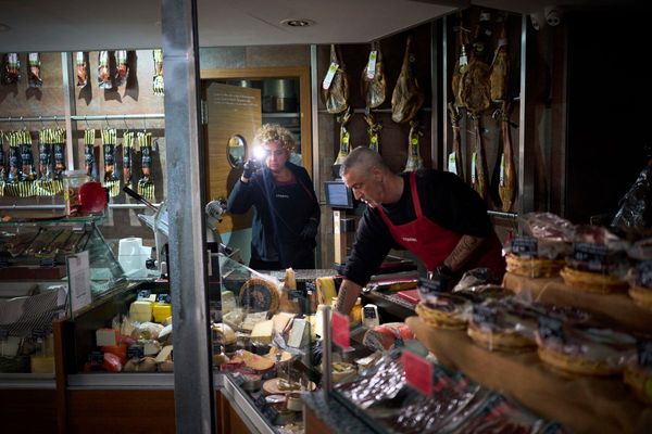 Inside 12 hours of chaos in Spain during an unprecedented power blackout