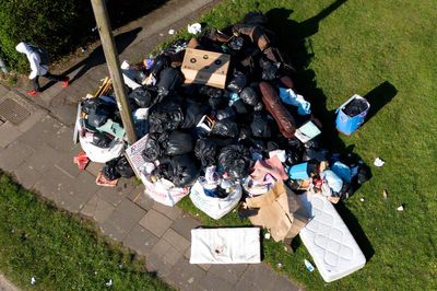 Birmingham lorry drivers’ pay cuts ‘an escalation’ of bin strike, union says