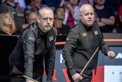 John Higgins leads Mark Williams after first session of Crucible quarter-final