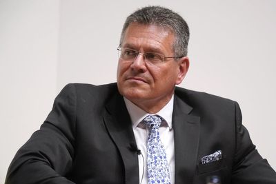 EU trade chief meets ministers in London amid leaks of mooted pact