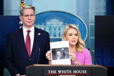 White House Slams Amazon Over 'Hostile' Plan To Display Tariff Effect On Prices