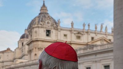 Who are the Italian cardinals in the race to succeed Pope Francis?