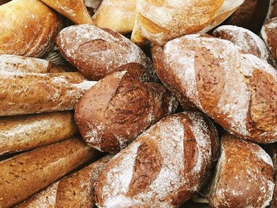 FDA recalls bread that could contain 'glass fragments'