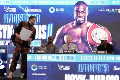 Don Charles questions Oleksandr Usyk’s faith in God amid ‘conning’ accusation