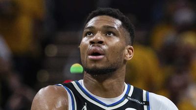 Damian Lillard’s Injury Could End the Giannis Antetokounmpo Era in Milwaukee