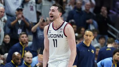Alex Karaban Makes UConn Decision After Withdrawing From NBA Draft