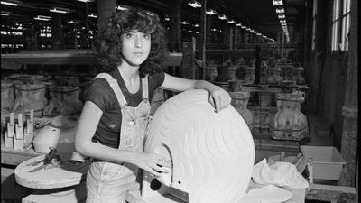 From Leopard Print Vanities to Modern Amorphous Basins — How This 40-Year-Old Avant-Garde Initiative Changed the Bathroom Forever