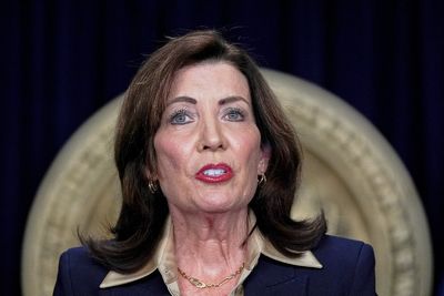 New York moves toward creating a new charge for those who wear masks during crimes