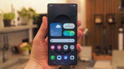 Samsung's flagship phones will reportedly maintain one key advantage over iPhone