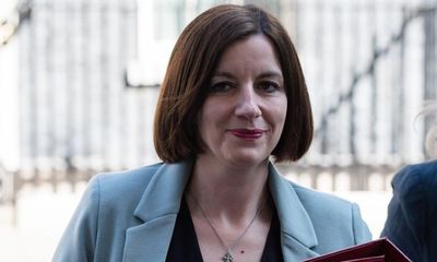 Labour’s pledge to hire 6,500 extra teachers in England will be a ‘challenge’, report says