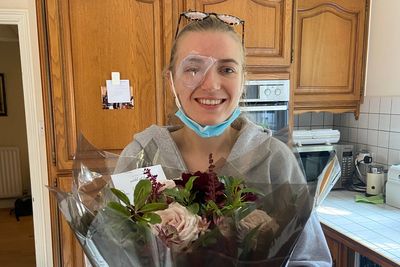 Bride facing eye removal has sight saved in time for wedding after cutting-edge treatment