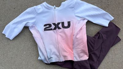 2XU Light Speed React triathlon kit review: A great aesthetic and reasonable performance for the price