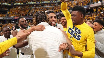 Charles Barkley Doesn’t Hold Back After Bucks ‘Choke’ vs. Pacers