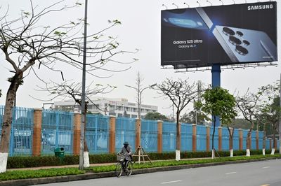 Samsung Electronics Posts 22% Jump In Q1 Net Profit