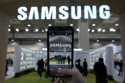Samsung warns US tariffs will hit demand for electronics