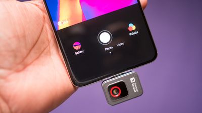 This dongle-sized thermal camera is astonishingly good