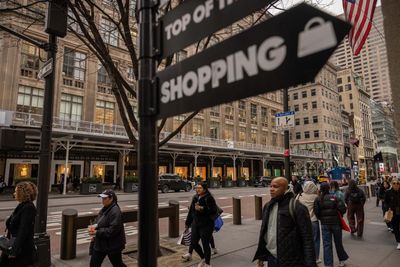 US economy shrinks in first quarter of Trump 2.0 amid sweeping tariffs