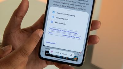 The Motorola Razr and Perplexity are trying to change how you use your phone