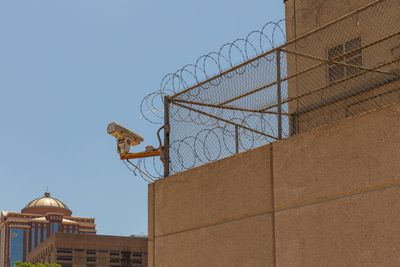 Abbott’s Bail Agenda Could Swell Texas Jails, Test U.S. Constitution