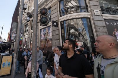 Spain’s grid denies renewable energy to blame for massive blackout