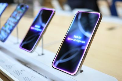Experts sound alarm about terrifying iPhone bug